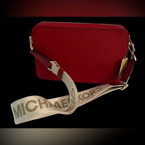 New MICHAEL KORS Large Crossbody Red LEATHER BAG - Picture 7 of 16